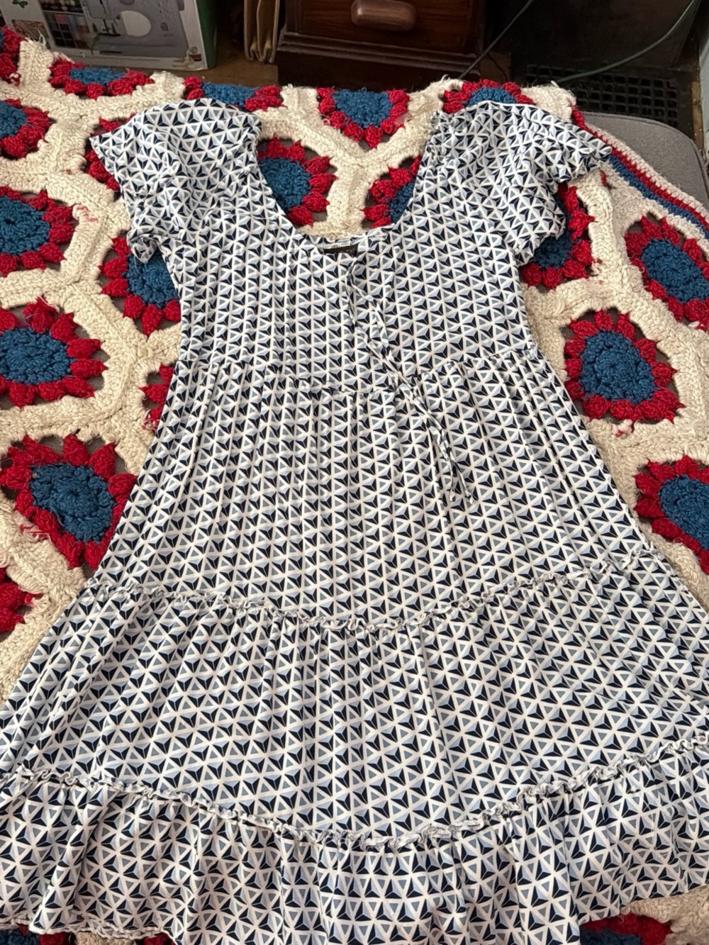 Women's Navy & White Geometric Tiered Midi Dress